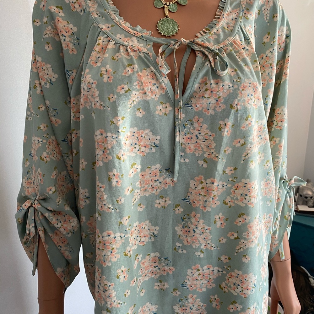 Tunic by Lauren Conrad size xl
